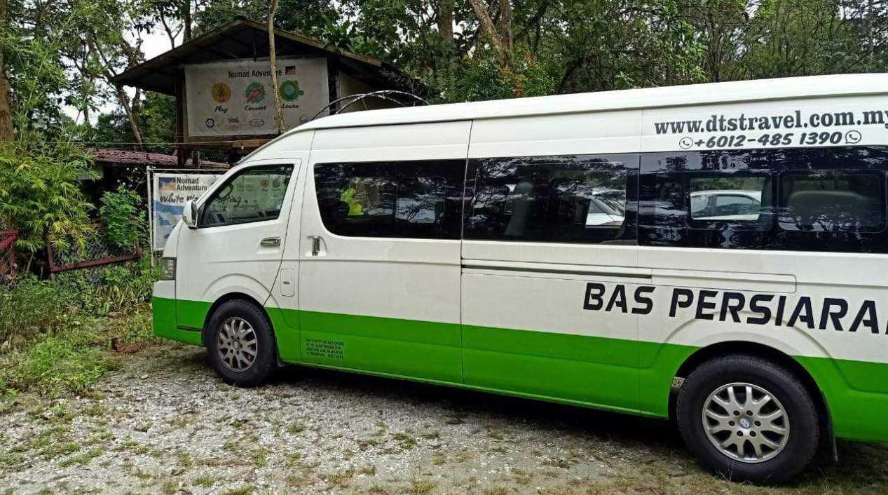 18 Searer Van